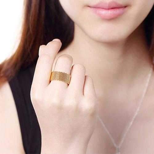 Cherish Mesh Rings In 18kt Gold Plating Rose Gold Plating And 925 Silver Plated
